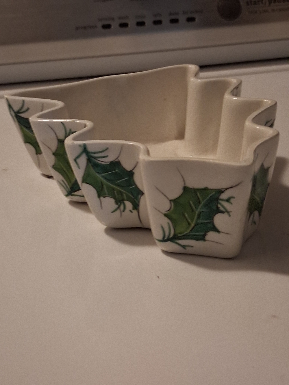 VTG Italian 1950's-1960's Hand-Painted Ceramic Christmas tree Candy & Nut Dish